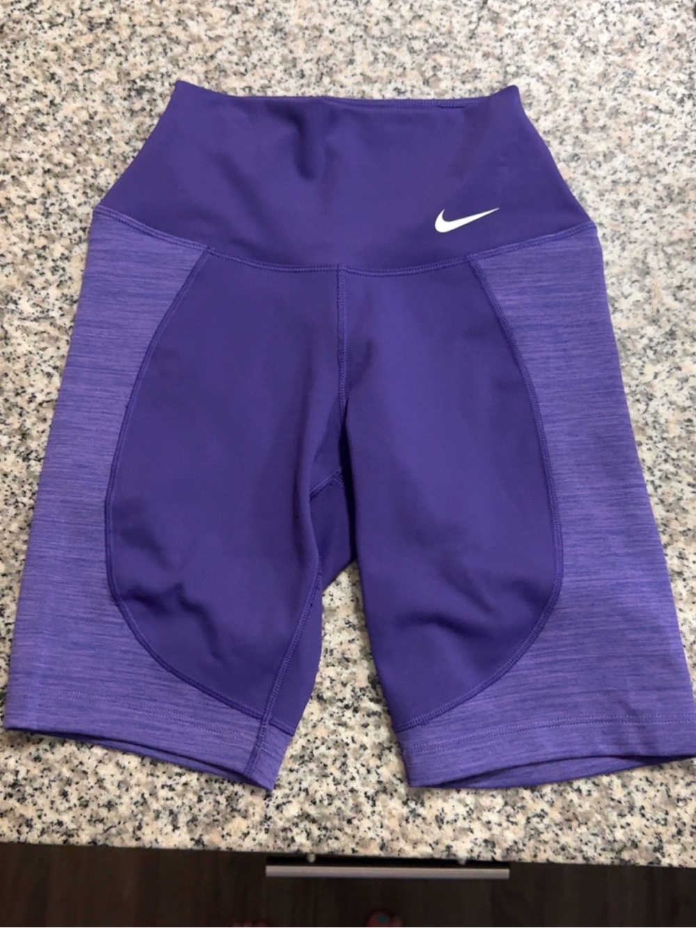 Nike One High Rise 8” Women’s XS Bike Shorts NWT